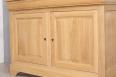 Buffet 2 portes Ethan ralis en chne massif de style Louis Philippe Finition Chne Bross Naturel