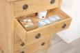 Commode 5 tiroirs Yvan ralise en Chne de style Directoire Finition chne bross naturel patin