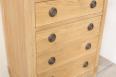 Commode 5 tiroirs Yvan ralise en Chne de style Directoire Finition chne bross naturel patin