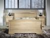 Lit Hugo 160x200 ralis en Chne Massif de style Louis Philippe Finition Chne Bross Blanchi