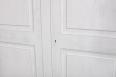 Armoire 3 portes Anne-Lise ralise en Chne Massif de style Louis Philippe Finition Ivoire