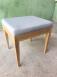 Tabouret de coiffeuse ou de table  crire ralis en chne massif