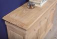 Buffet Hugo 3 portes 6 tiroirs, ralis en Chne Massif de style Louis Philippe Finition chne Bross Blanchi