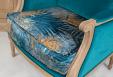 Fauteuil de style Louis XVI ralis en Chne massif  Tissu FSM SEULEMENT 1 DISPONIBLE