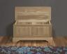 Banc coffre Simon ralis en Chne Massif de style Louis Philippe Finition Chne Bross