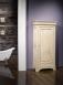 Petite Armoire ou  Bonnetire Lo ralise en Chne Massif de style Louis Philippe Finition Chne Bross Blanchi