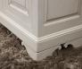 Buffet 2 portes 7 tiroirs Jules ralis en Chne Massif de style Louis Philippe Finition Chne Bross Gris Perle