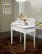 Bonheur du Jour Louis ralis en Chne de style Directoire Finition Chne Bross Ivoire