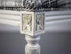 Chaise Simon ralise en Chne Massif de style Louis XVI Finition Chne Bross