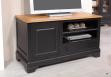 Meuble TV 16/9ème  réalisé en Chêne Massif de style Louis Philippe Finition Chêne doré pour le plateau, Noir pour le corps