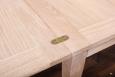 Table de repas 100x100 ralise en Chne massif de style Contemporain, plateau ouvert 200x100