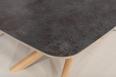 Table rectangulaire Stphane ralise en chne pour le pieds, cramique pour le plateau et l'allonge Finition Chne Bross Naturel Cramique IRON GREY