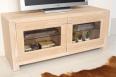 Meuble TV 2 portes Vitres Loann ralis en chne massif de style Contemporain 