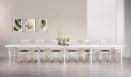 Table ronde  volets diamtre 120 ralise en Chne massif de style Louis Philippe 10 allonges de 40 cm (24 personnes) Finition Chne Bross Ivoire 