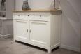 Buffet 2 portes Amandine ralise en Chne Massif de style campagnard Finition Bi-color