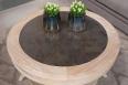 Table basse ronde Gal ralise en Chne Massif de style Louis Philippe Cramique Incruste  SEULEMENT 1 DISPONIBLE