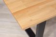 Table rectangulaire Yvan ralise en Chne massif 200x95 Plateau Fixe Plateau chne Naturel Pitement chne bross Noir